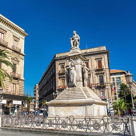 Casa Vacanze Sicilia Bella Villa Catania Exterior foto